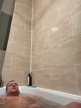 whaturwanting online show from 4, 3, 2026