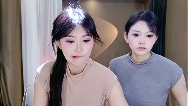 Banana-Milk69 online show from 14, 6, 2026