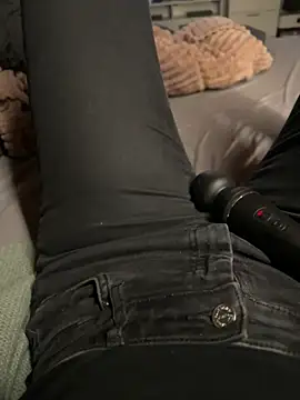 aleexii s online show from 4, 4, 2026