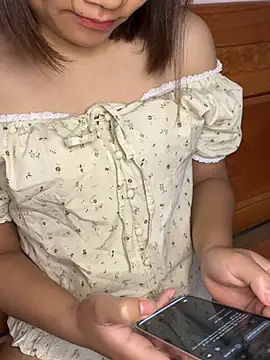 Belle 019 online show from 5, 3, 2026