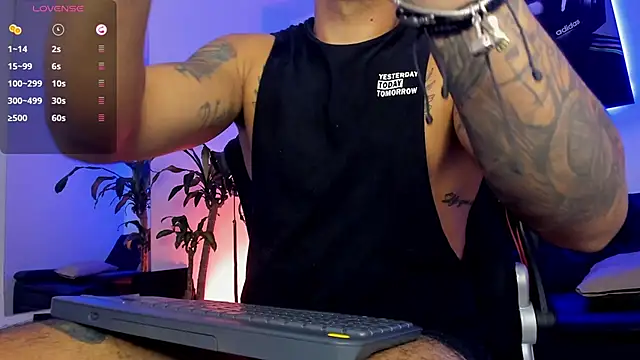 NikoHank  online show from 5, 4, 2026