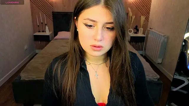 Crystal-Lace online show from 3, 6, 2026