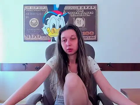 Ellina Star online show from 9, 4, 2026