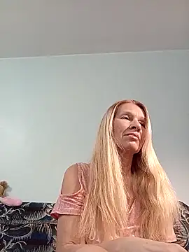 ViktoriaSexi1 online show from 16, 3, 2026