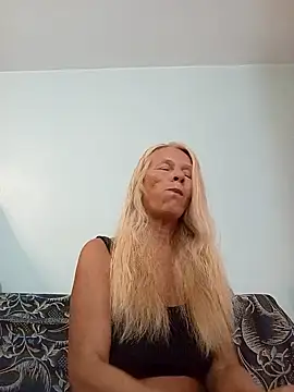 Snapshot of ViktoriaSexi1 chatting on 4, 7, 2026 ViktoriaSexi1 online show from 4, 7, 2026