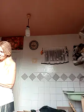 ViktoriaSexi1 online show from 17, 3, 2026