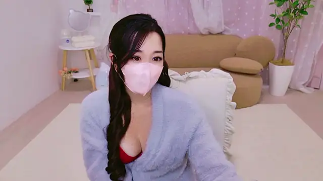 Snapshot of YURIKAsan_ chatting on 1, 4, 2026 YURIKAsan online show from 1, 4, 2026