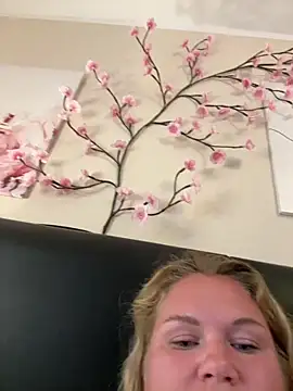 Snapshot of Jolina_Juice chatting on 2, 7, 2026 Jolina Juice online show from 2, 7, 2026