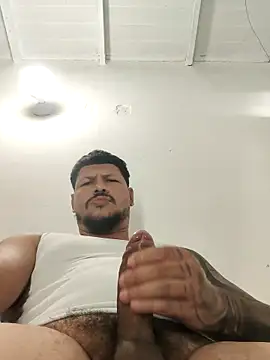Snapshot of BadboyDirty1 chatting on 5, 5, 2026 BadboyDirty1 online show from 5, 5, 2026
