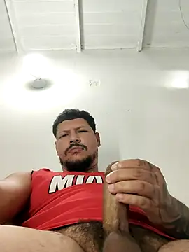 Snapshot of BadboyDirty1 chatting on 6, 5, 2026 BadboyDirty1 online show from 6, 5, 2026
