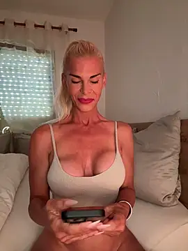 Snapshot of Aria_69 chatting on 11, 5, 2026 Aria 69 online show from 11, 5, 2026