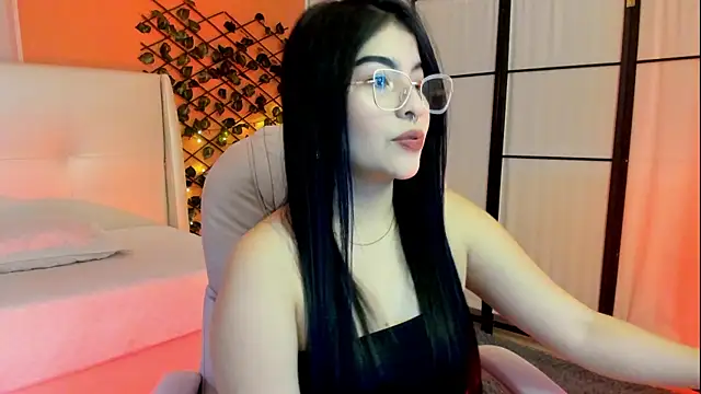 HannaLee333 online show from 27, 3, 2026