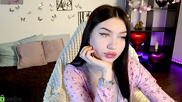 Sugar Kitten12 online show from 18, 5, 2026