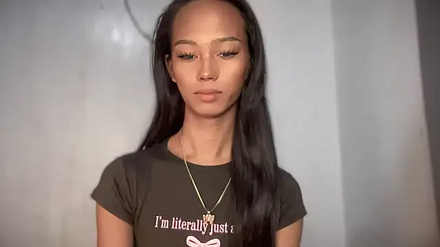 Sunkissed seductress online show from 11, 3, 2026