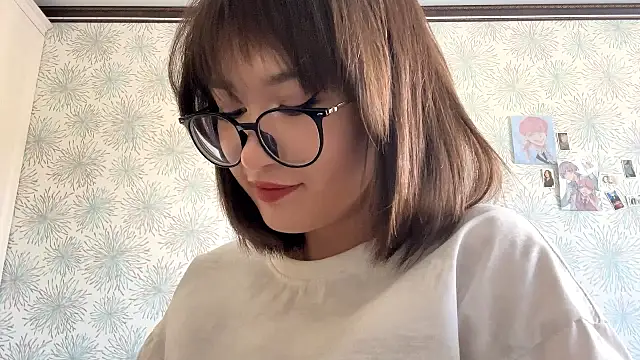 Bella Voraesynd online show from 5, 3, 2026