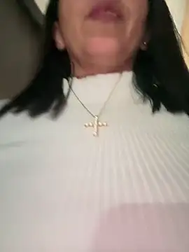 SamanthaWalker  online show from 13, 4, 2026