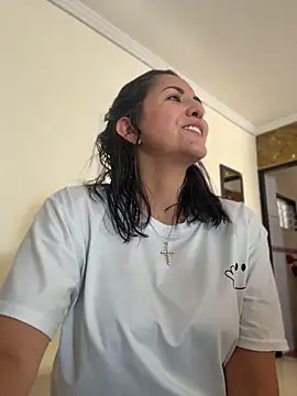 Snapshot of SamanthaWalker_ chatting on 21, 5, 2026 SamanthaWalker online show from 21, 5, 2026