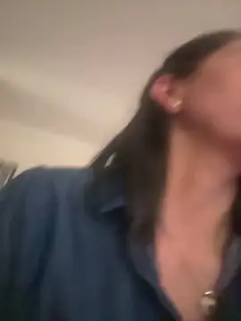 SamanthaWalker  online show from 24, 4, 2026