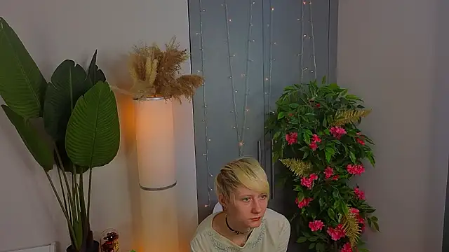 AudreaGaribai online show from 9, 3, 2026