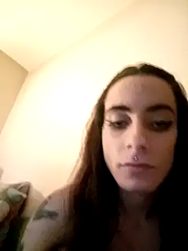 chiara-mario online show from 5, 4, 2026