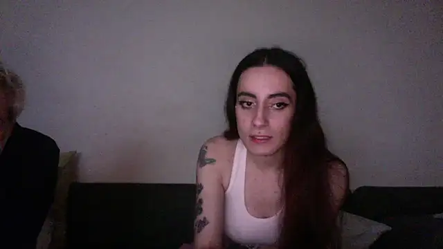 chiara-mario online show from 18, 4, 2026