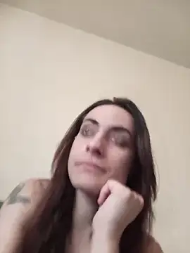 chiara-mario online show from 4, 6, 2026