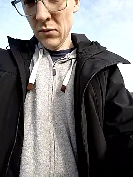 Polishboyek online show from 2, 4, 2026