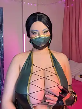 Andrea Bloomix   online show from 8, 4, 2026