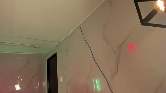 Ivy Brown  online show from 22, 4, 2026