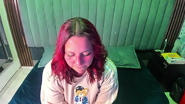 Ivy Brown  online show from 16, 4, 2026