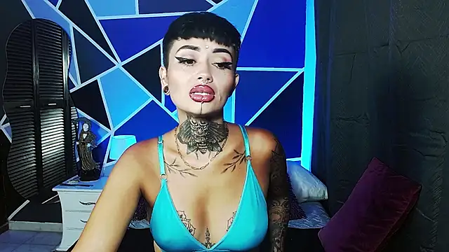 Sol Baker online show from 17, 4, 2026