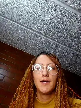 susanhottie1 online show from 14, 4, 2026