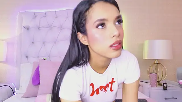 MeganRoseh online show from 25, 3, 2026