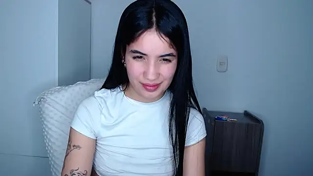 Lucy engel online show from 23, 4, 2026