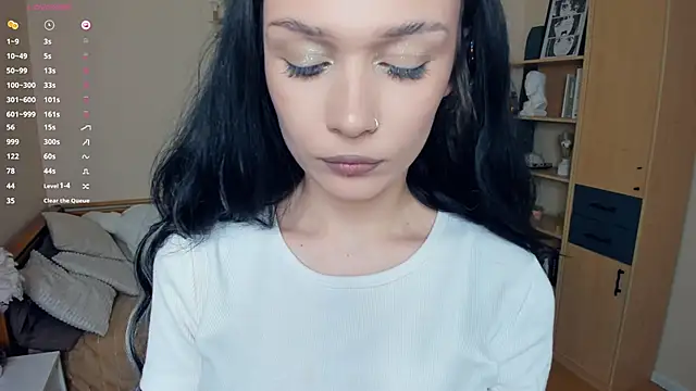 LynnCiprian online show from 24, 4, 2026