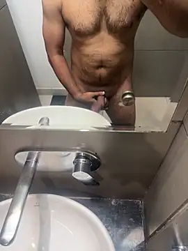 Vibrator2509 online show from 17, 3, 2026