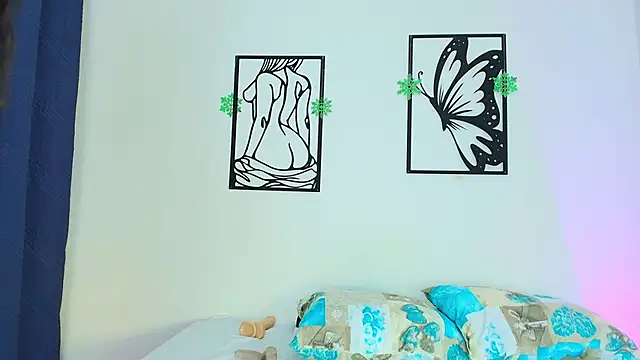 Crystal Vane online show from 18, 3, 2026