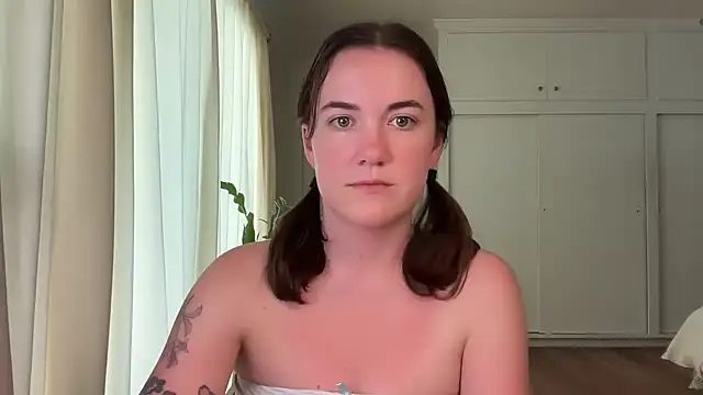 Snapshot of summerxo chatting on 26, 4, 2026 summerxo online show from 26, 4, 2026
