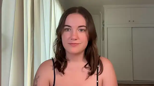 Snapshot of summerxo chatting on 3, 6, 2026 summerxo online show from 3, 6, 2026