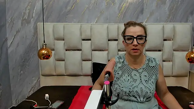 Milf Drip online show from 24, 5, 2026