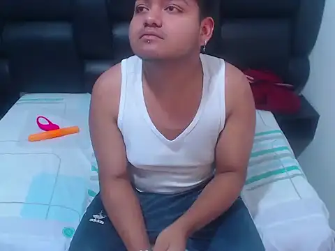 XNoahDeepThroatX online show from 19, 3, 2026