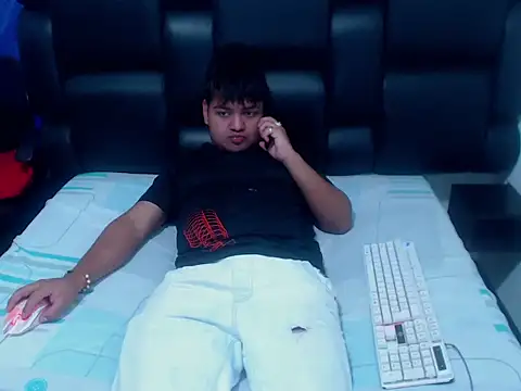 XNoahDeepThroatX online show from 21, 3, 2026