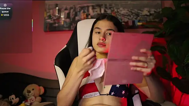 Danaa Rousee  online show from 20, 3, 2026