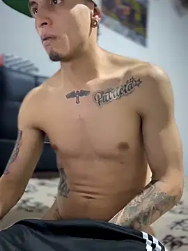 ManSexyyHot online show from 6, 3, 2026