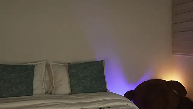 Violet SweetJS online show from 30, 4, 2026