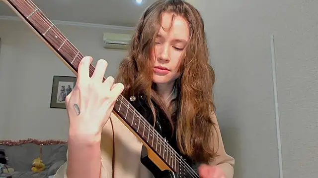 MaryannSofts online show from 4, 4, 2026