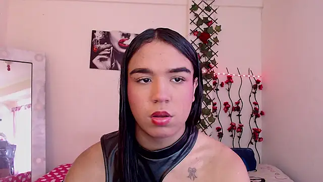 Candyy doll   online show from 16, 4, 2026