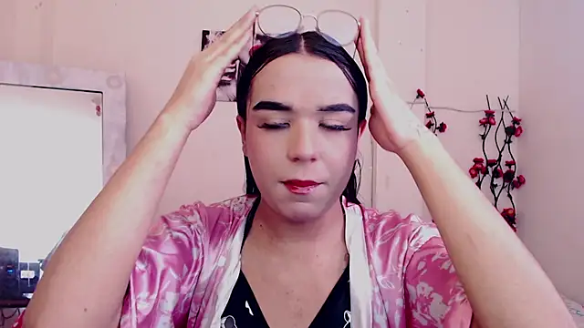 Candyy doll   online show from 21, 4, 2026