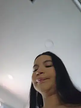 Pretty Julieta online show from 4, 4, 2026