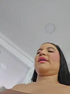 Pretty Julieta online show from 29, 5, 2026
